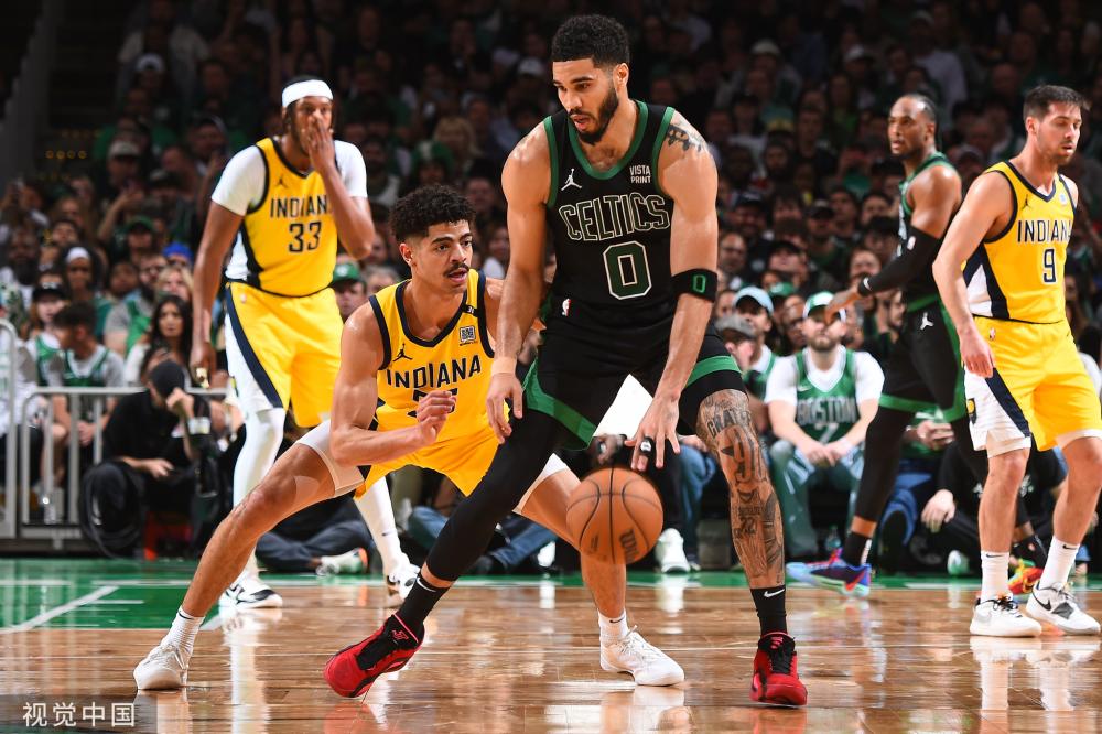 击手获得更 击手获得更