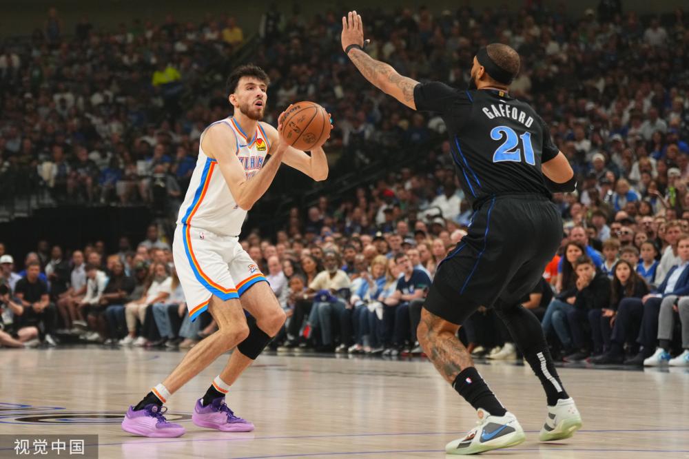 设计了一系 设计了一系