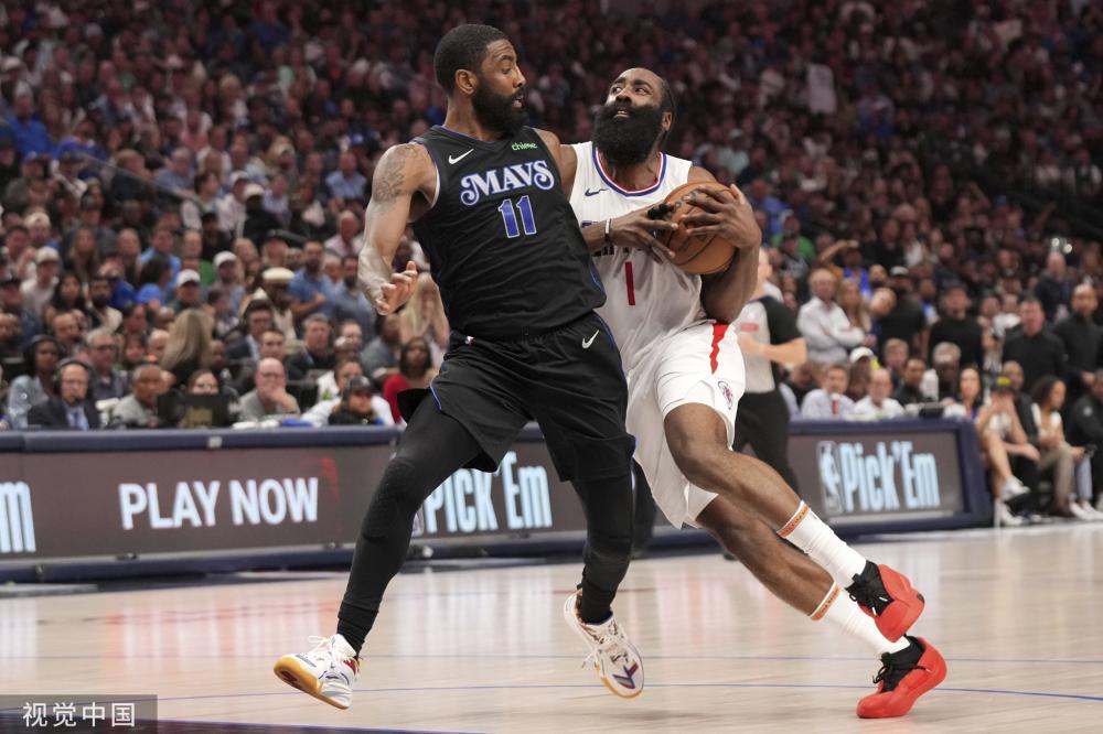 展示了他的 展示了他的