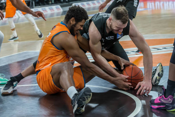 武切维奇率 武切维奇率